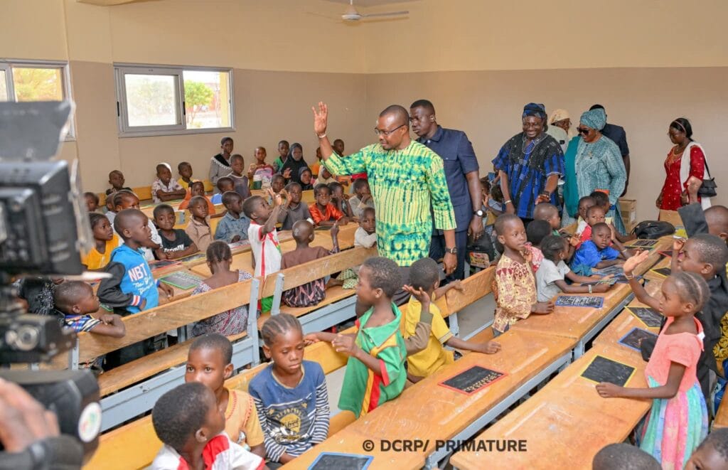 Le premier ministre Rimtalba Jean Emmanuel Ouédraogo a visité le complexe scolaire de la transition